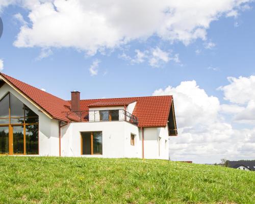 Dom z pięknymi widokami / Ślęża / komfort i spokój