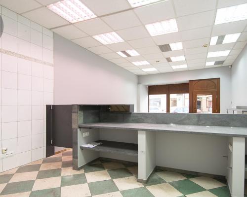 Lokal z witryną w Centrum do wynajęcia