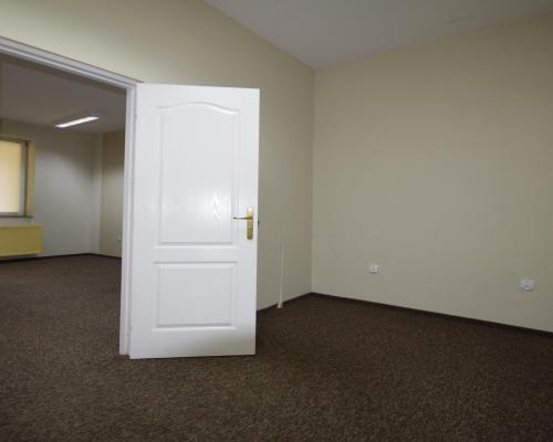 Lokal 320m2
