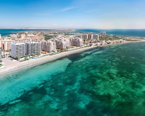 Apartament z widokiem na morze w La Manga
