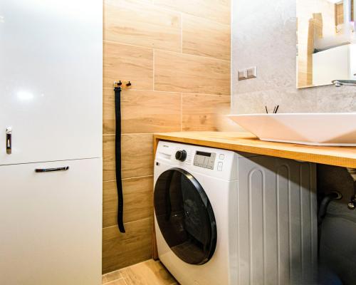 Osiedle Młodych/ 2 pokoje / 41m2/ balkon