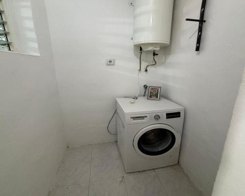 Przytulny bungalow w spokojnej urbanizacji Finca Torreta Segunda Torrevieja – idealny dla Ciebie!