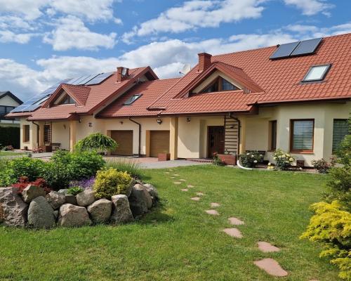 Dom+Garaż Solidnie Wybudowany i Wykończon Turowola