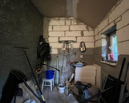 Dom 90 m2 na działce 5000 m2 w Tymienicy Nowej.