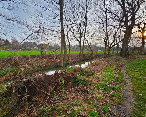 Dys - malowniczo położone siedlisko nad rzeką