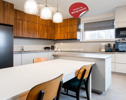 Głogoczów, pięknie położone nieruchomości, 2 domy