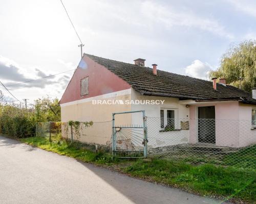 Zwierzyniec, Kraków – dom bliźniak 85m2 do remontu