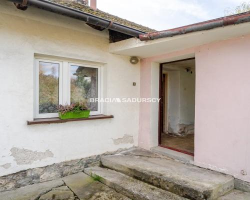 Zwierzyniec, Kraków – dom bliźniak 85m2 do remontu