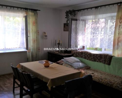 Dom jednorodzinny o pow. 72 m2 w Skalbmierzu.