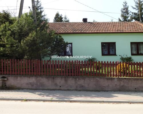 Dom jednorodzinny o pow. 72 m2 w Skalbmierzu.