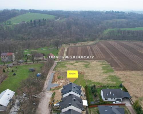 Konary, gm. Mogilany. Nowo wybudowany dom