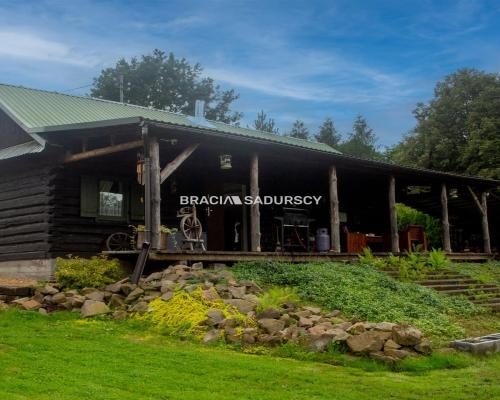 Chronów, gm. Bochnia. Klimatyczny dom z bali