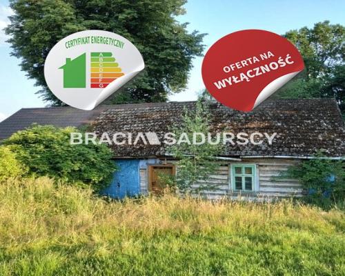 Działka rolna z drewnianym domem Nowa Wieś