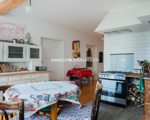 Dom z działką pozwalającą na budowę drugiego