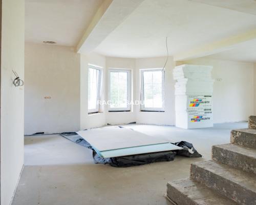 Na sprzedaż piękny wolnostojący dom w Dąbrowie Szlacheckiej, Wołowice.  
 
Stan deweloperski. 
Wykonany według projektu Bella S