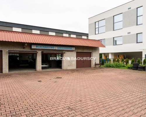 Obiekt usługowy w dobrej lokalizacji