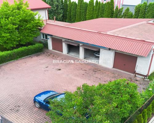 Obiekt usługowy w dobrej lokalizacji