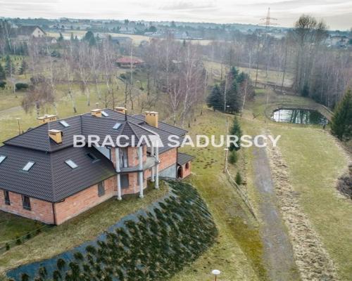 ZDJĘCIA W OGŁOSZENIU NALEŻĄ DO WŁAŚCICIELA OFERTY   
   
GAJ - ULICA MYŚLENICKA GM .MOGILANY.    
 
  Prezentujemy czynny , cał