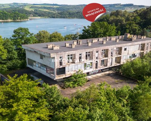 Jezioro Rożnowskie teren na hotel