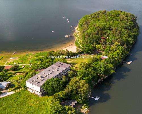 Jezioro Rożnowskie teren na hotel