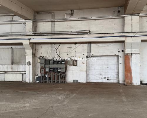 Hala, Budynek Użytkowy, Sosnowiec, ul. Nowopogońska  
 Cena: 2 250 000 zł. Powierzchnia Hali: 1 202 m&sup2;. Działka: 1 761 m&s