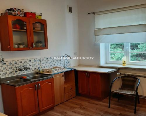 Libertów, lokal, 90m2, 4-pok