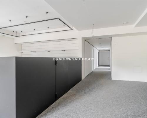 lokal handlowo-usługowy lub biurowy 100m2 Olsza