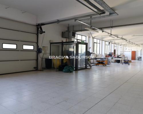 Budynek produkcyjno-usługowo-biurowy