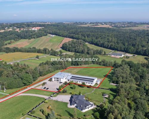 Budynek produkcyjno-usługowo-biurowy