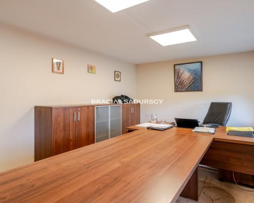 3 pok Modrzejewskiej, Krowodrza