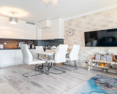 Gustowne 3 pok mieszkanie ul. Dębskiego.