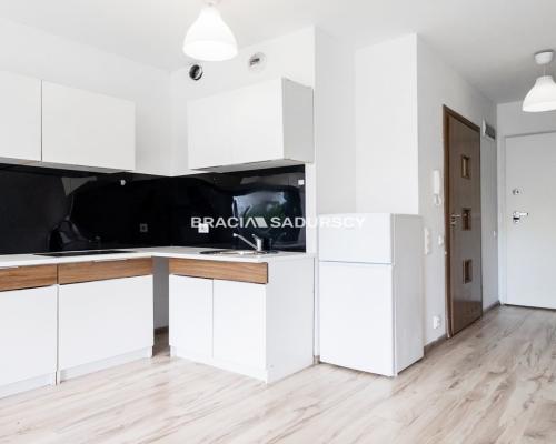 Fajna kawalerka przy ul. Koszykarskiej/ Płaszów.