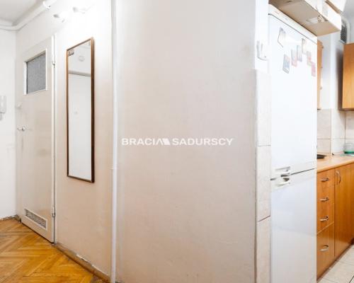 Kawalerka przy Czarnowiejskiej,widok na Park Krk