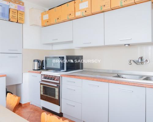 Sprzedam kawalerkę, Czyżyny.