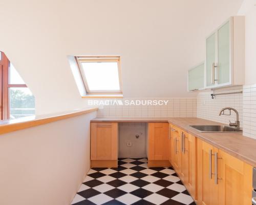 Mieszkanie z widokiem na zalew. Mydlniki.