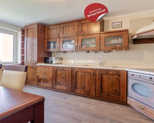 SŁONECZNE, ZADBANE 4-POKOJOWE W DOBREJ LOKALIZACJI