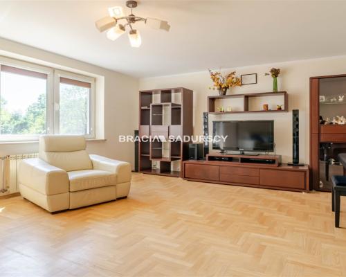 SŁONECZNE, ZADBANE 4-POKOJOWE W DOBREJ LOKALIZACJI
