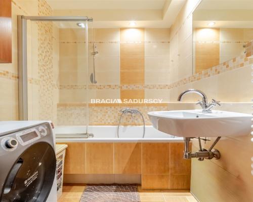 SŁONECZNE, ZADBANE 4-POKOJOWE W DOBREJ LOKALIZACJI