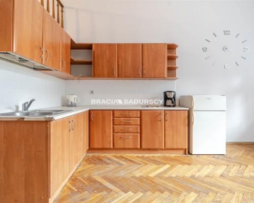 2 min spacer na Kazimierz • 10 minut do Rynku