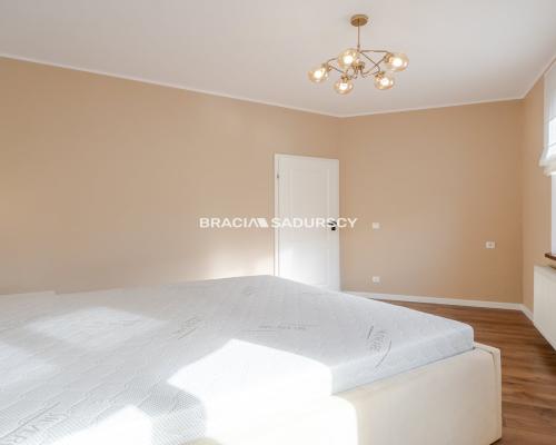 Doskonała lokalizacja, 3-pok, po remoncie