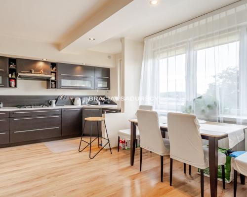 3-pok.mieszkanie zaraz przy pętli Bronowice Małe