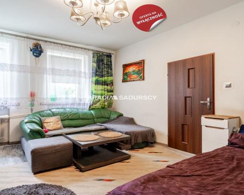 1 pok z oddzielną jasną kuchnią Grzegórzki