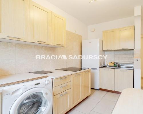 3-POKOJOWE, BALKON, ATRAKCYJNA LOKALIZACJA