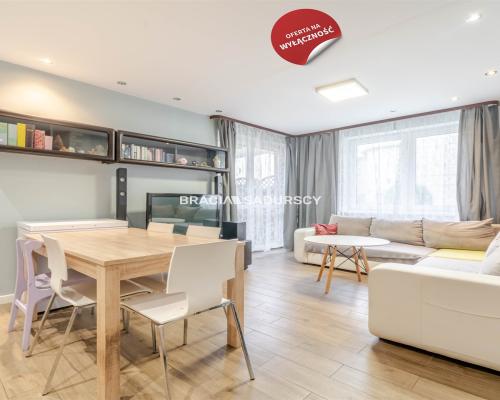 SŁONECZNE, 4-POKOJOWE Z DWOMA BALKONAMI