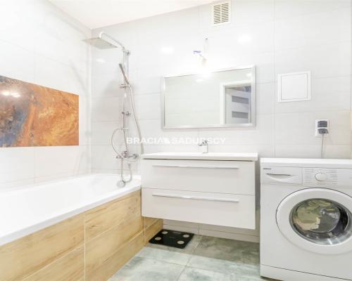 SŁONECZNE, 4-POKOJOWE Z DWOMA BALKONAMI