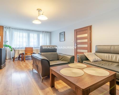 3 niezależne pok/po gen.remoncie/zieleń dookoła