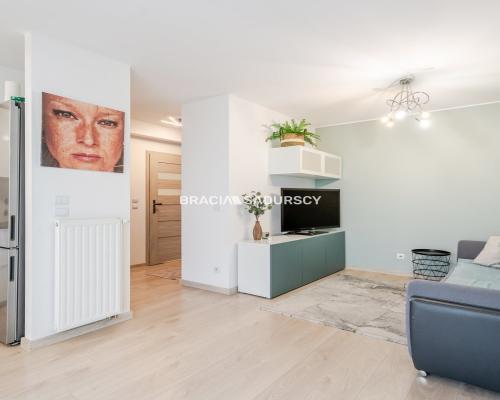 Nowe budownictwo, Radzikowskiego. Z windą.