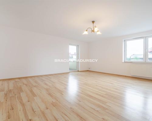 Mieszkanie 57m2, sypialnia, salon, osobna kuchnia