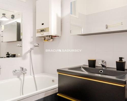 Stare Podgórze, świetna lokalizacja,do wejścia