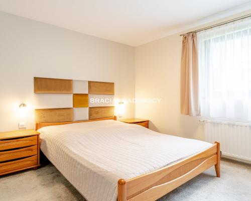 3 pok Wola Duchacka z tarasem i dużym ogródkiem